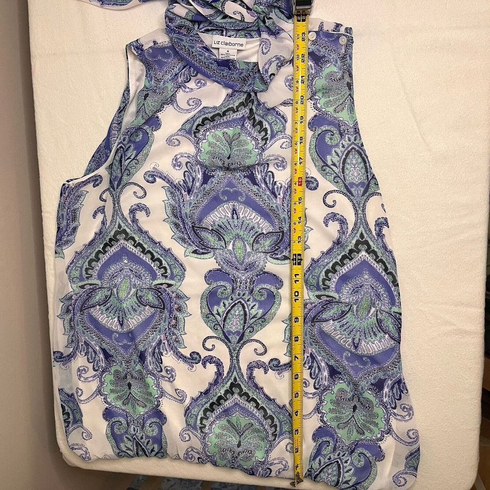 Liz Claiborne Blue Paisley Sleeveless Blouse High Neck Tie - Size Medium - Picture 8 of 9
